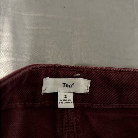 Aritzia Tna cargo pants size 2 - Picture 2 of 2